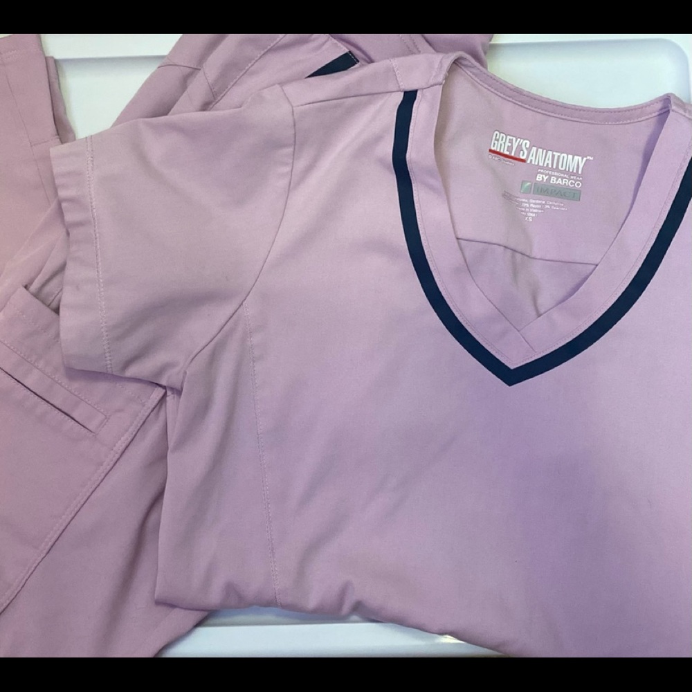 Greys Anatomy Scrub Set